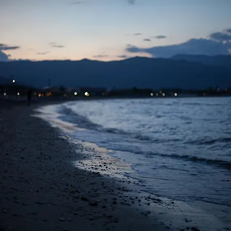 αvra Strymonikou Han/Misafirhane *